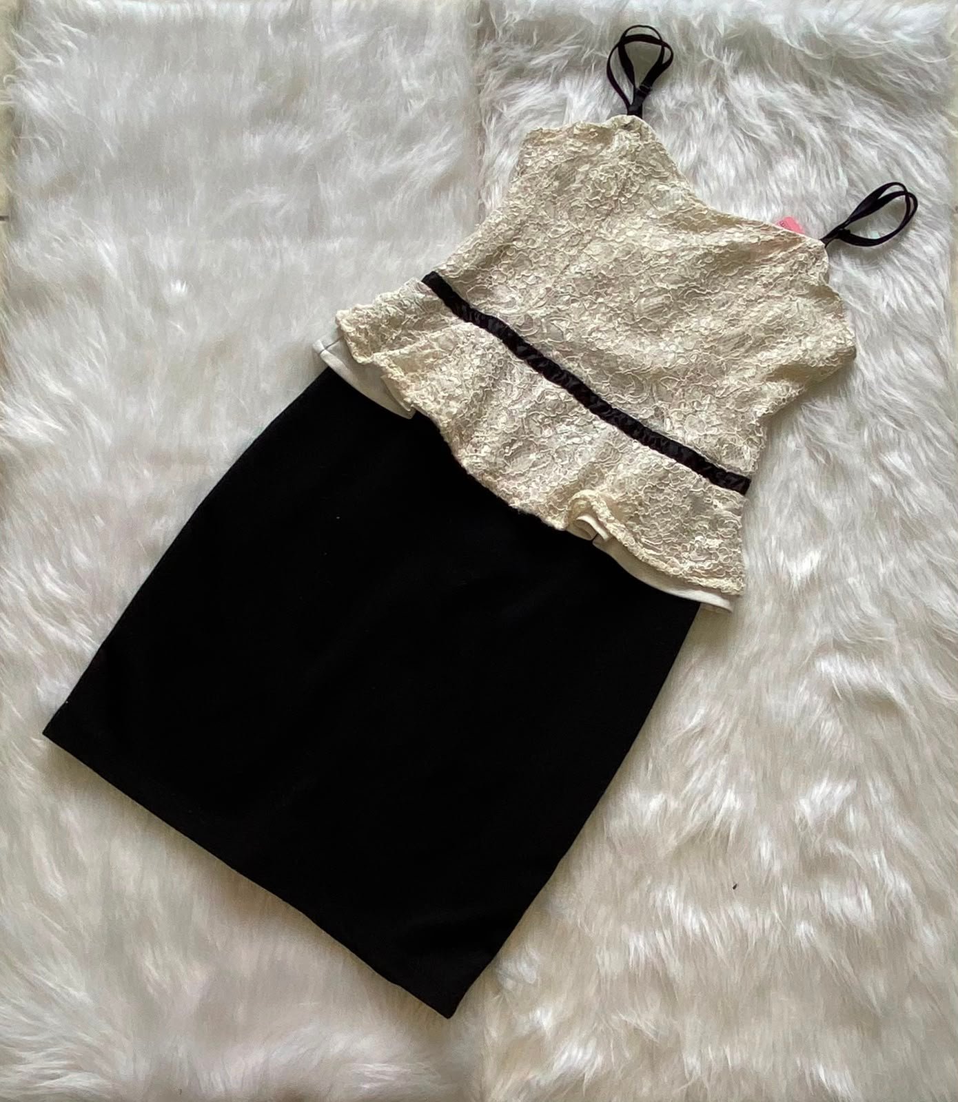 Vestido Forever 21 Blanco y Negro