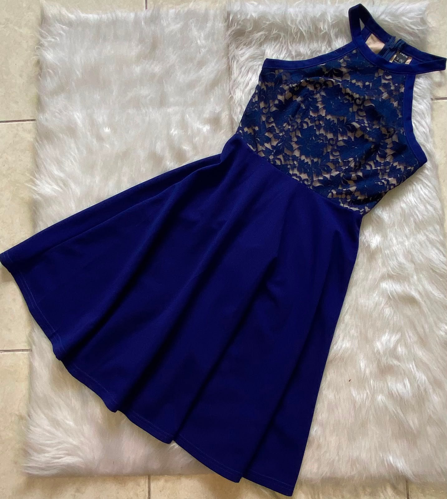 Vestido Shein Azul con Encaje